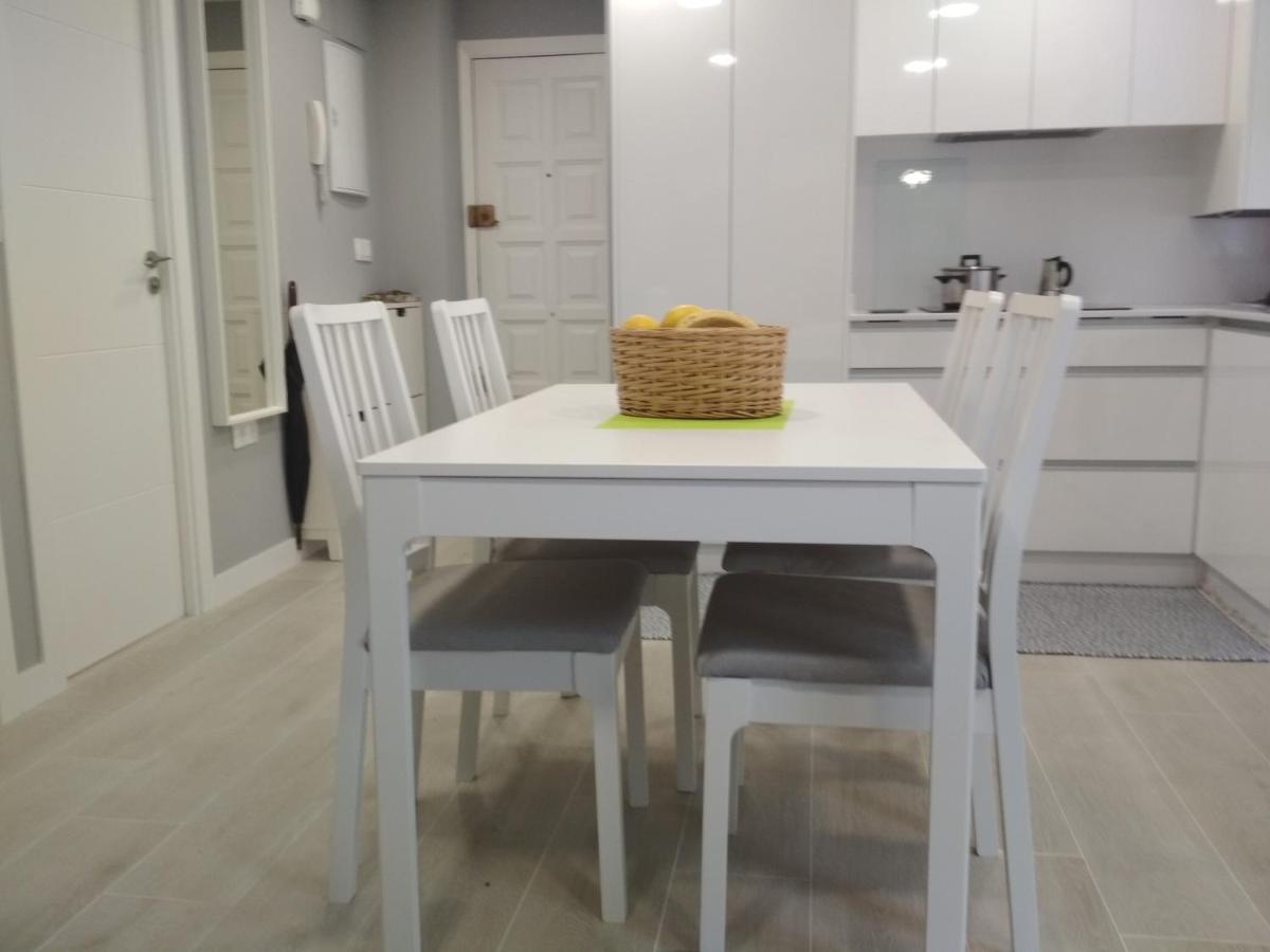 شقة Marisol Apartament سانتياغو دي كومبوستيلا المظهر الخارجي الصورة